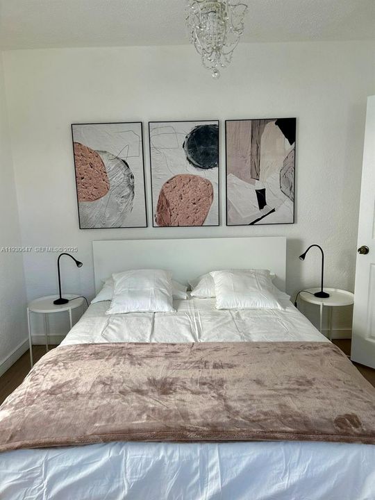 For Rent: $2,600 (1 beds, 1 baths, 640 Square Feet)