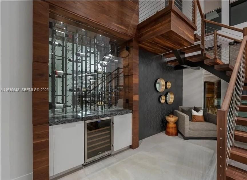 En Venta: $7,490,000 (5 camas, 6 baños, 5006 Pies cuadrados)