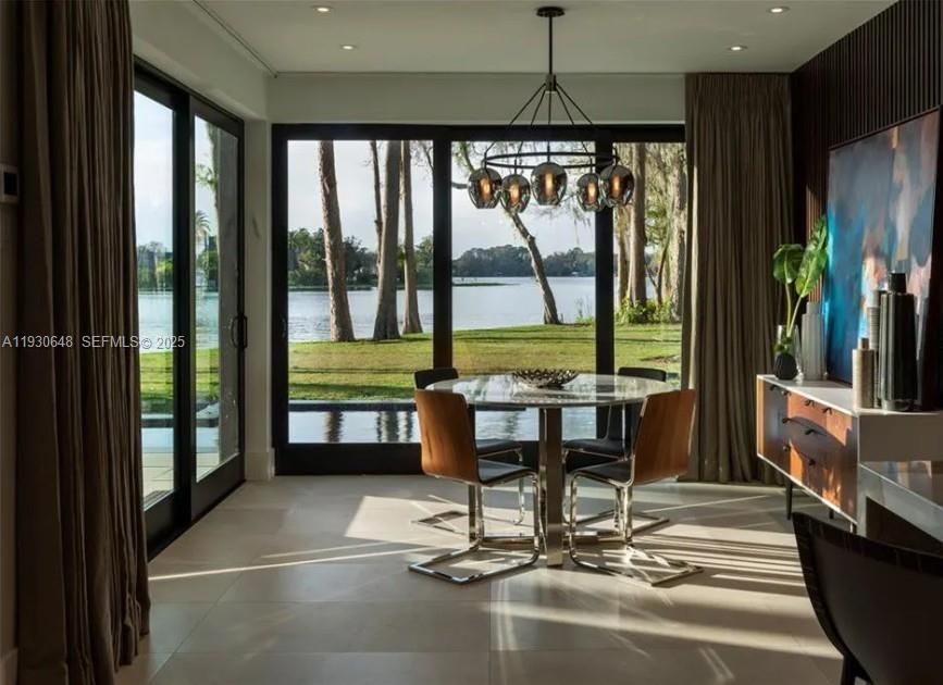 En Venta: $7,490,000 (5 camas, 6 baños, 5006 Pies cuadrados)