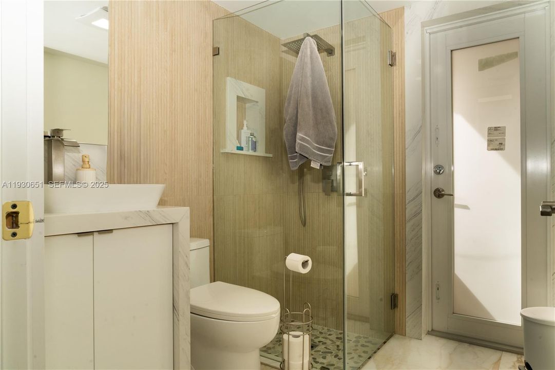 Renovated Downstairs Bathroom