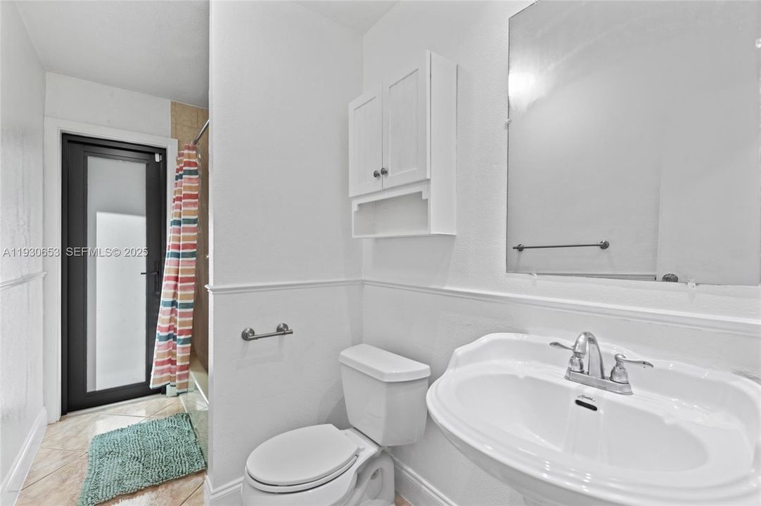 For Rent: $3,590 (3 beds, 2 baths, 1536 Square Feet)