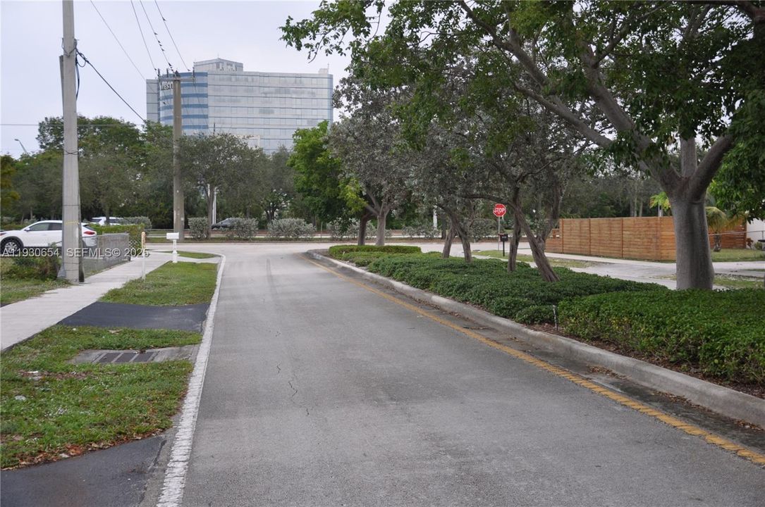 En Venta: $450,000 (3 camas, 2 baños, 906 Pies cuadrados)