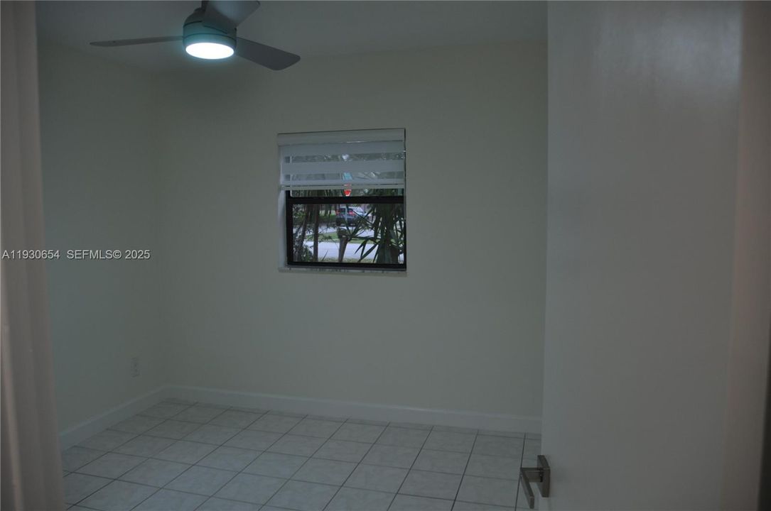 En Venta: $450,000 (3 camas, 2 baños, 906 Pies cuadrados)