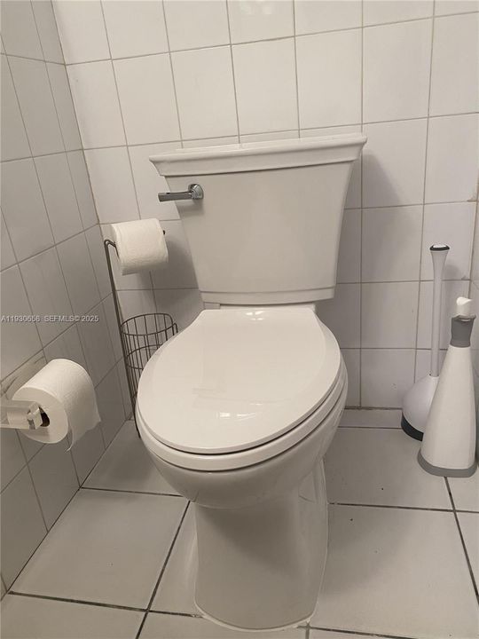 出租: $3,400 (2 贝兹, 2 浴室, 1249 平方英尺)