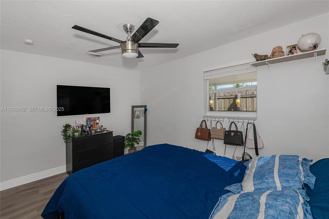 На продажу: $450,000 (3 спален, 2 ванн, 944 Квадратных фут)