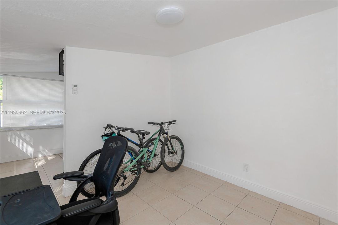 На продажу: $450,000 (3 спален, 2 ванн, 944 Квадратных фут)