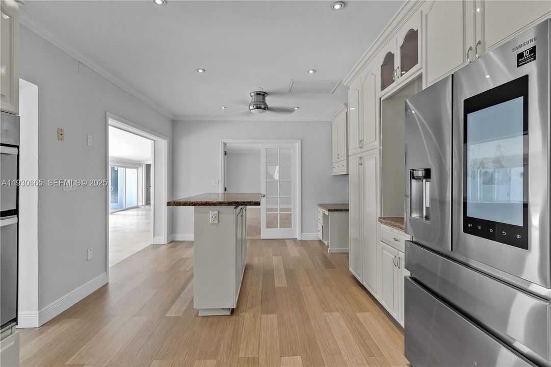 En Venta: $3,495,000 (4 camas, 3 baños, 3678 Pies cuadrados)