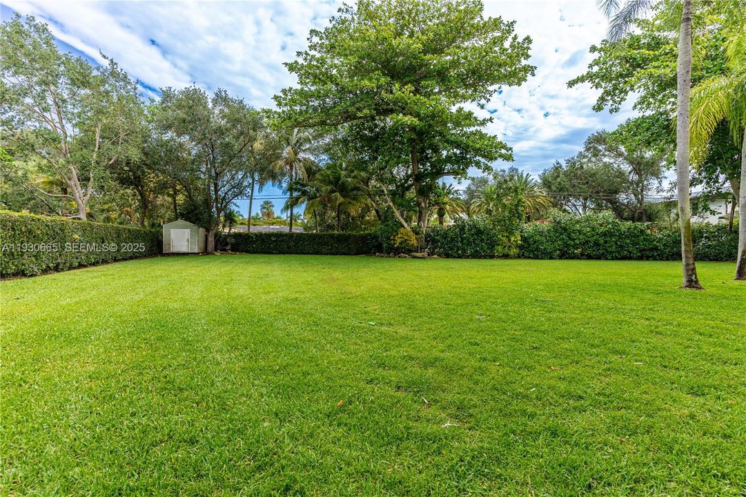 En Venta: $3,495,000 (4 camas, 3 baños, 3678 Pies cuadrados)