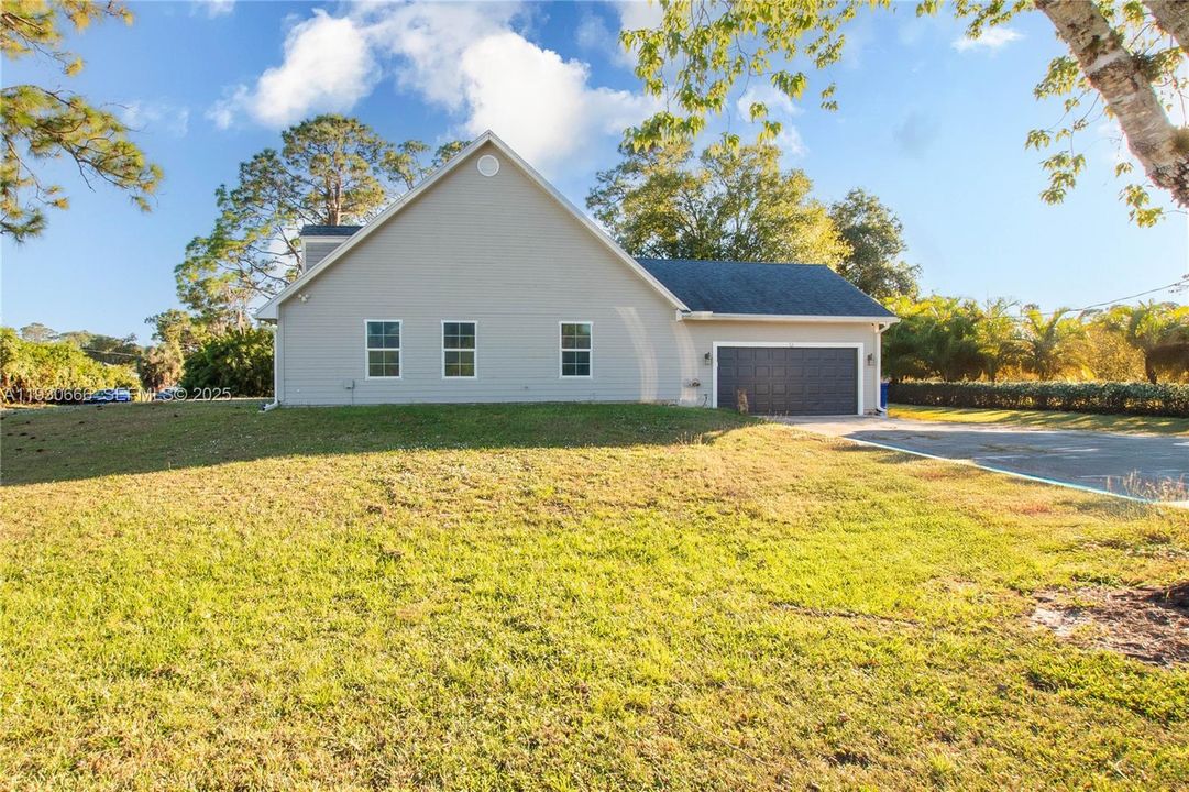 待售: $290,000 (3 贝兹, 2 浴室, 1487 平方英尺)