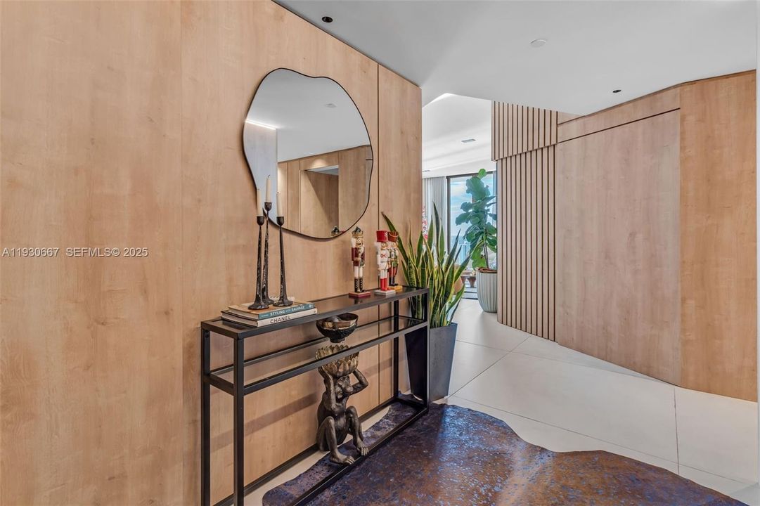 For Sale: $1,679,000 (3 beds, 2 baths, 2080 Square Feet)