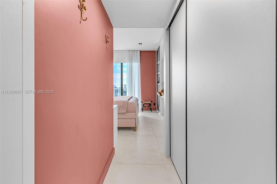 For Sale: $1,679,000 (3 beds, 2 baths, 2080 Square Feet)