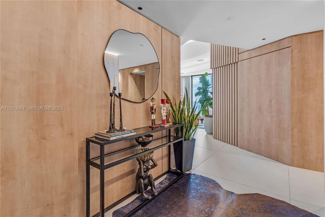 For Sale: $1,679,000 (3 beds, 2 baths, 2080 Square Feet)