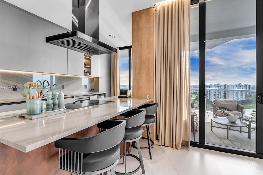 For Sale: $1,679,000 (3 beds, 2 baths, 2080 Square Feet)