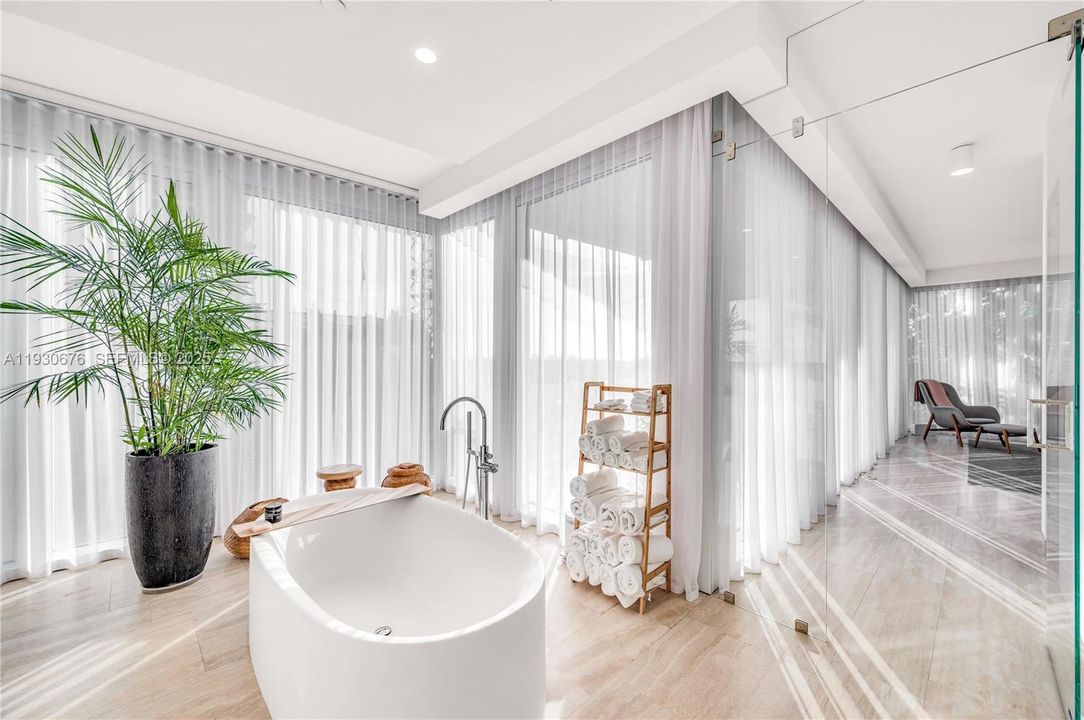 En Venta: $6,500,000 (2 camas, 2 baños, 2233 Pies cuadrados)