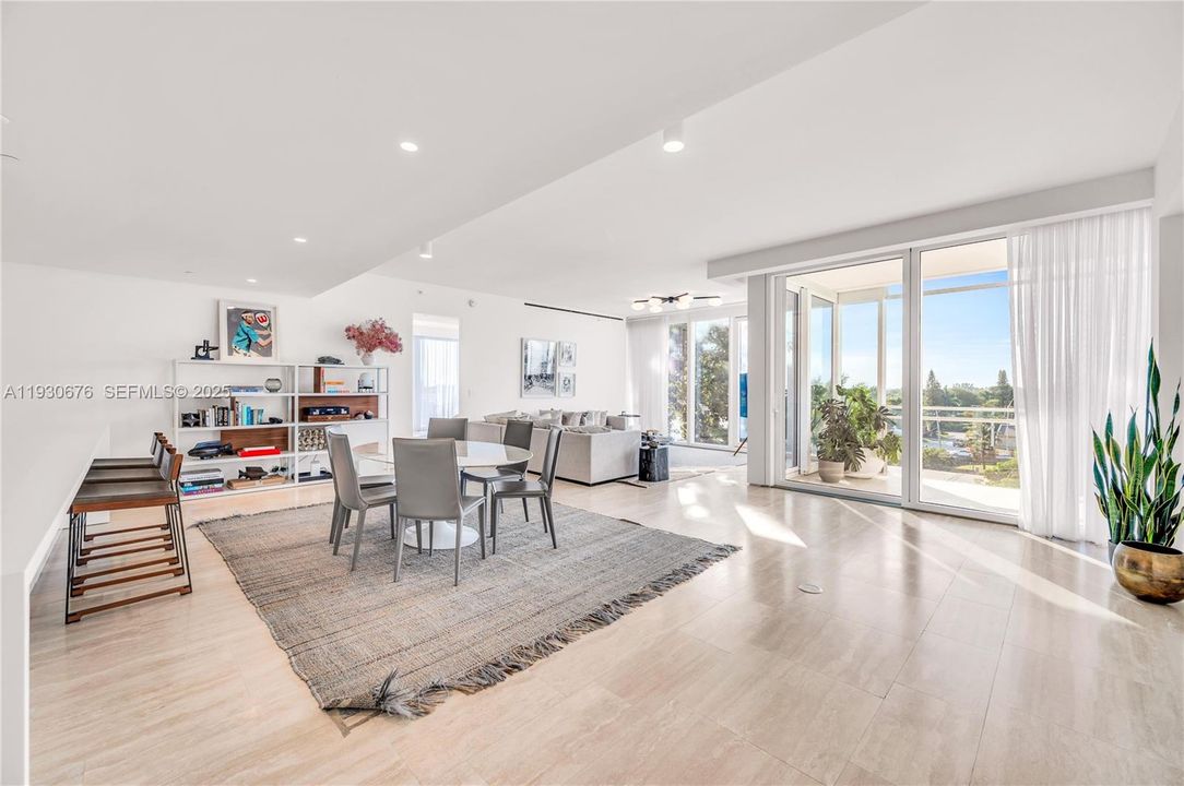 En Venta: $6,500,000 (2 camas, 2 baños, 2233 Pies cuadrados)