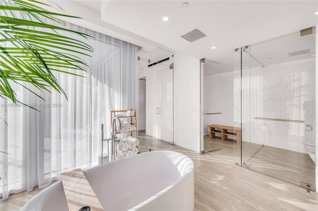 En Venta: $6,500,000 (2 camas, 2 baños, 2233 Pies cuadrados)