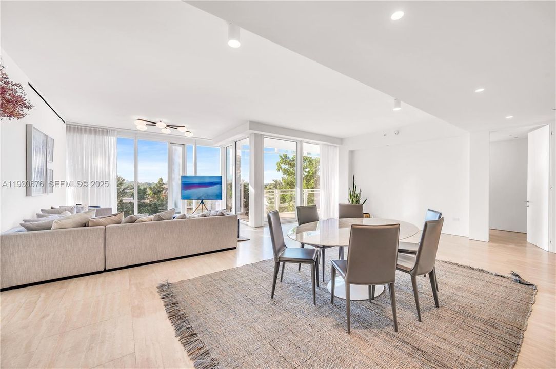 En Venta: $6,500,000 (2 camas, 2 baños, 2233 Pies cuadrados)