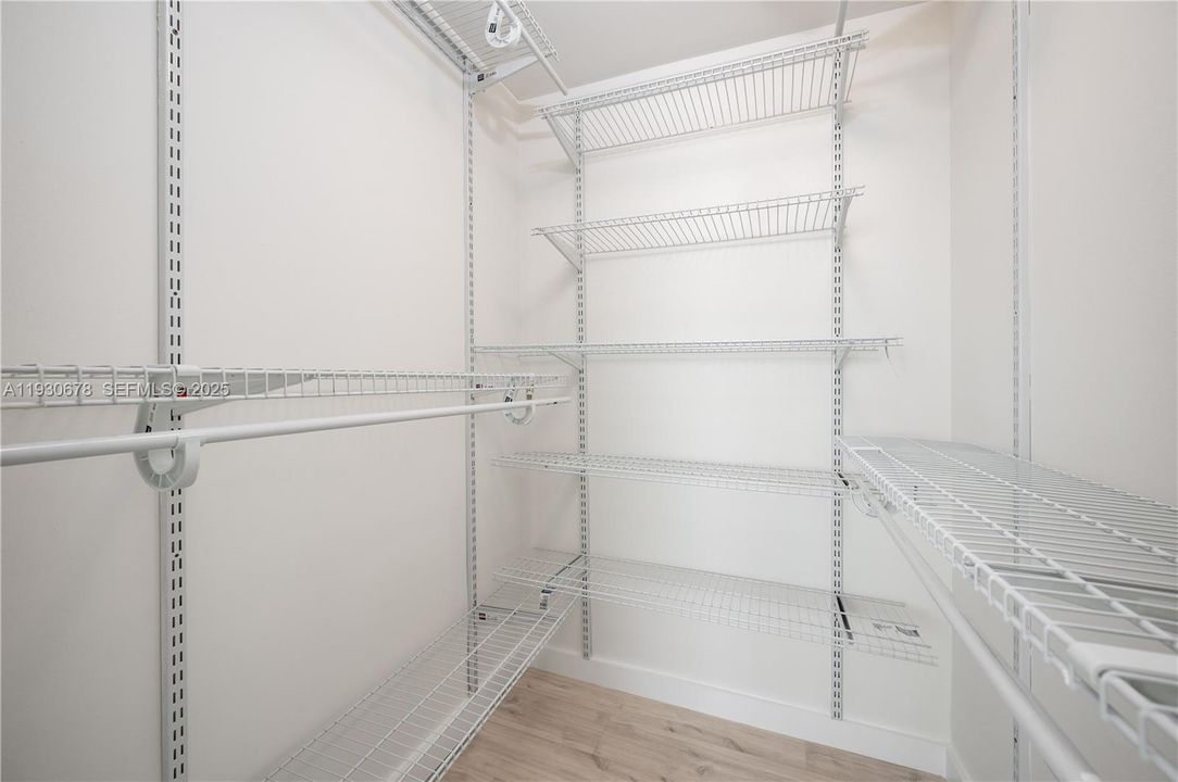 For Rent: $3,800 (2 beds, 2 baths, 1109 Square Feet)