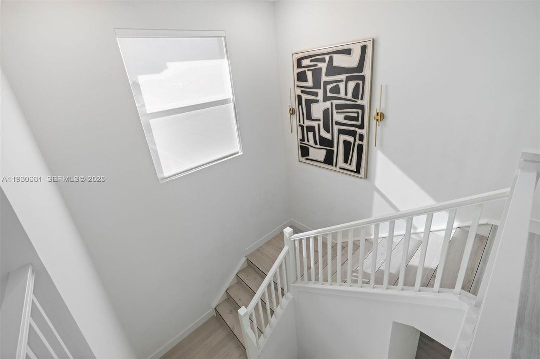 En Venta: $2,189,000 (6 camas, 6 baños, 4836 Pies cuadrados)