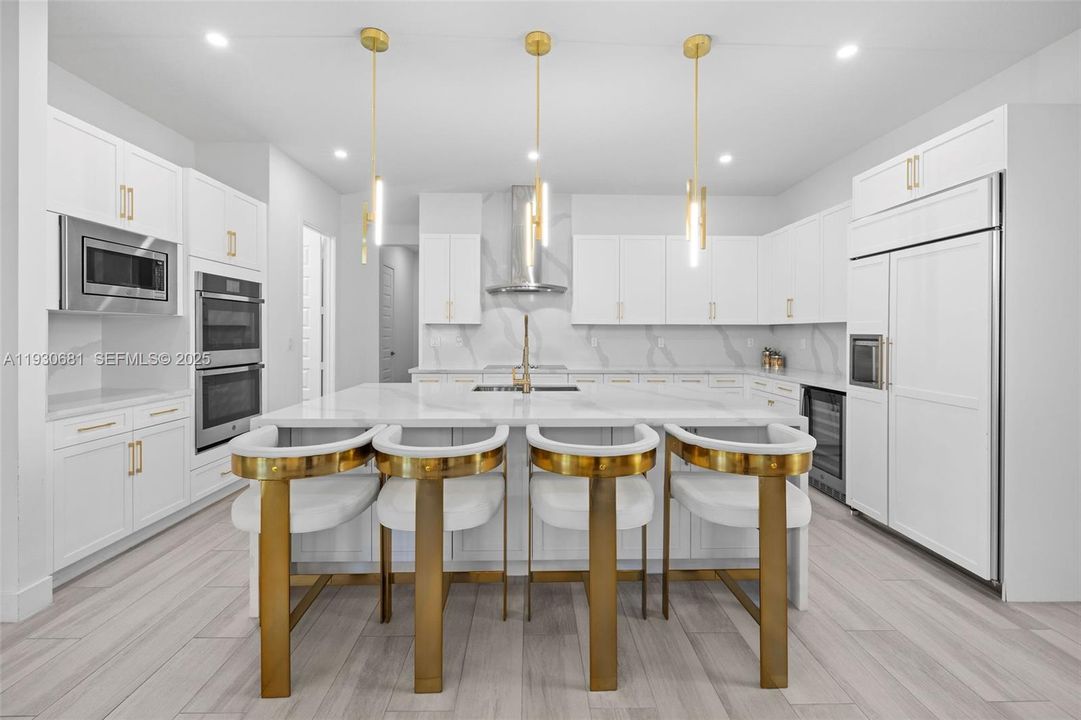 En Venta: $2,189,000 (6 camas, 6 baños, 4836 Pies cuadrados)