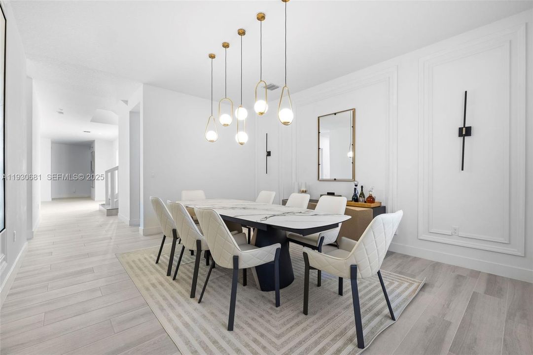 En Venta: $2,189,000 (6 camas, 6 baños, 4836 Pies cuadrados)