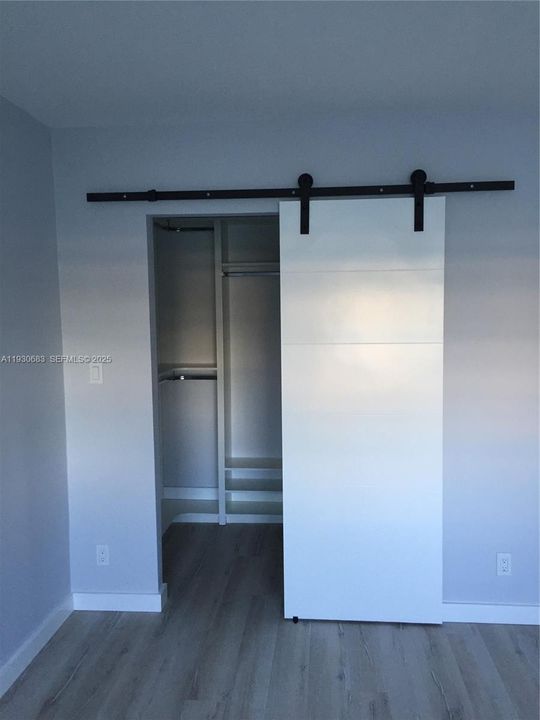 For Rent: $4,100 (2 beds, 2 baths, 1300 Square Feet)