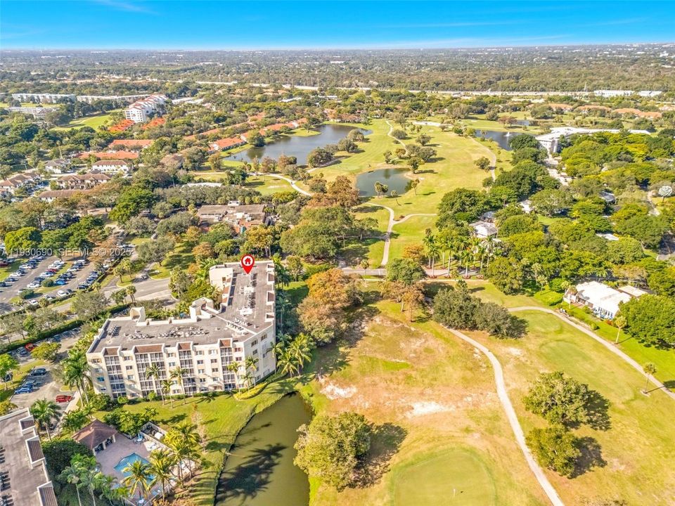 待售: $299,000 (2 贝兹, 2 浴室, 1146 平方英尺)