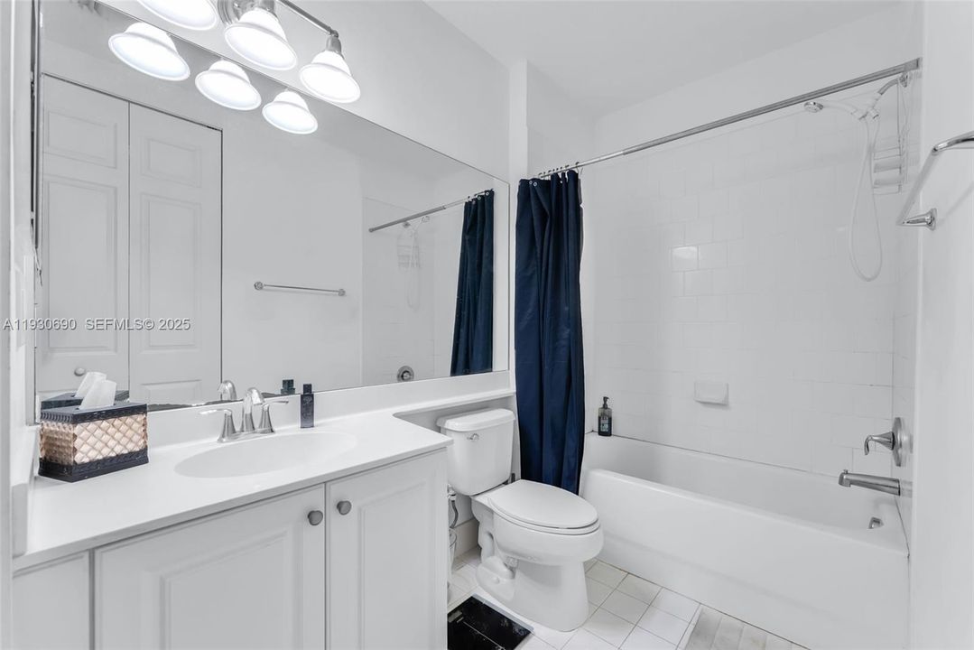 待售: $299,000 (2 贝兹, 2 浴室, 1146 平方英尺)