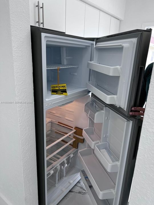 For Rent: $1,975 (1 beds, 1 baths, 0 Square Feet)