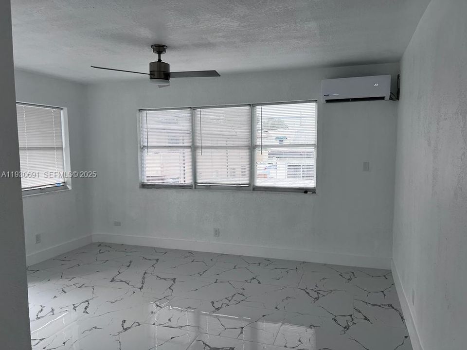 For Rent: $1,975 (1 beds, 1 baths, 0 Square Feet)