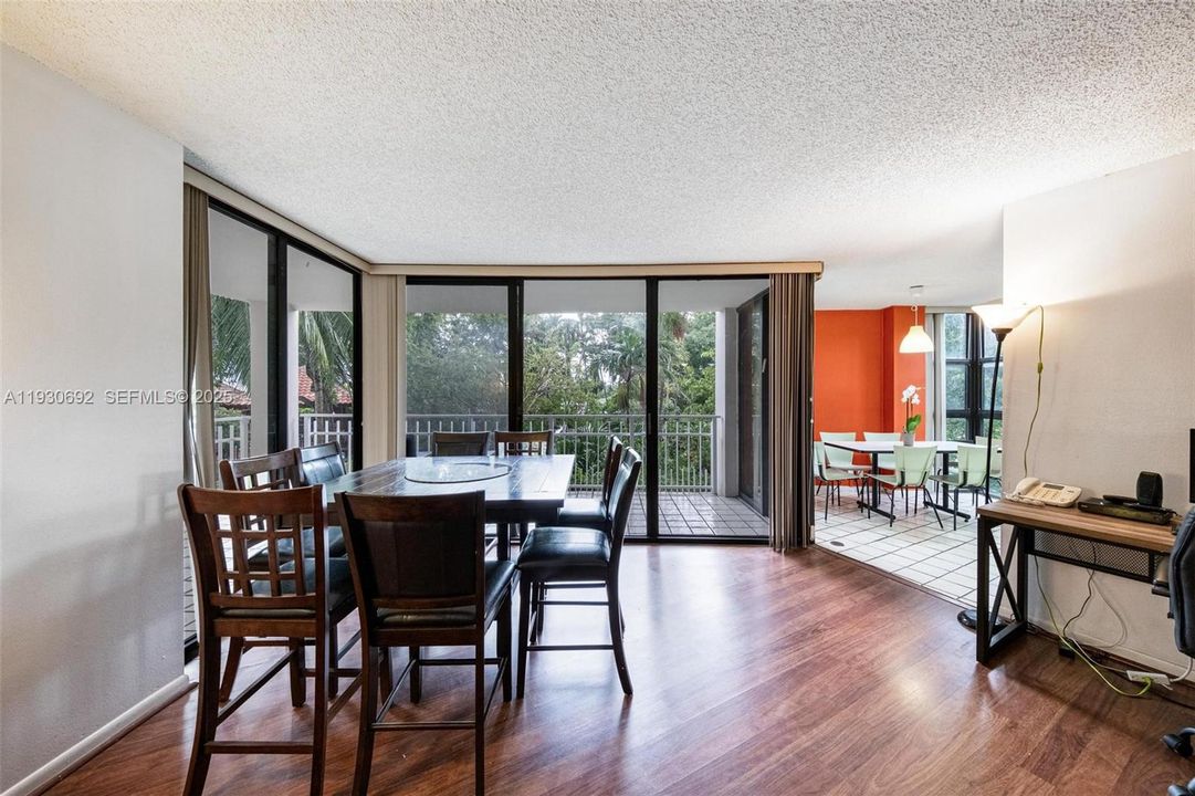 En Venta: $375,000 (3 camas, 2 baños, 1538 Pies cuadrados)