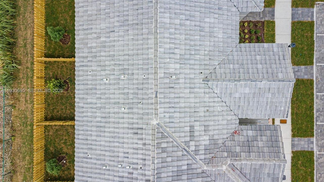 На продажу: $420,000 (3 спален, 2 ванн, 1545 Квадратных фут)