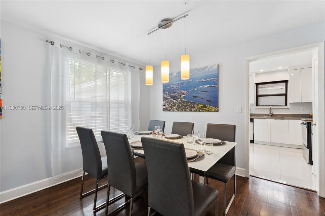 En Renta: $9,000 (3 camas, 2 baños, 1768 Pies cuadrados)