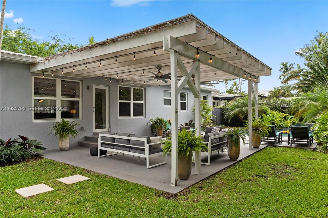 En Renta: $9,000 (3 camas, 2 baños, 1768 Pies cuadrados)