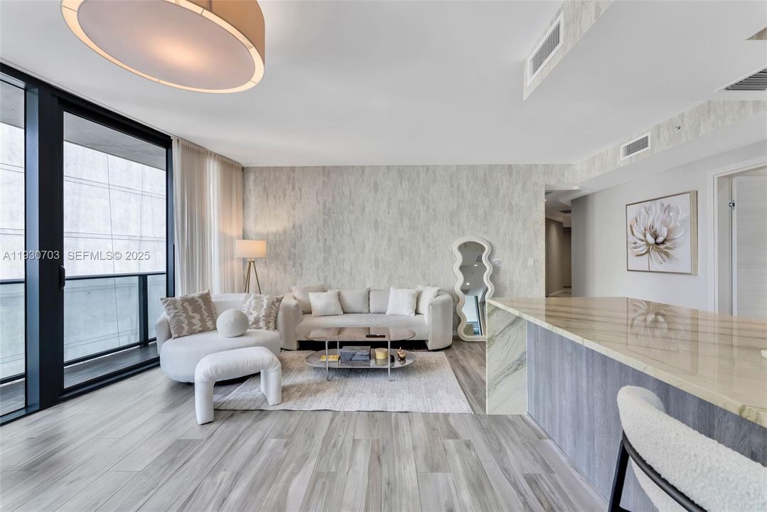 For Rent: $8,000 (2 beds, 2 baths, 1152 Square Feet)