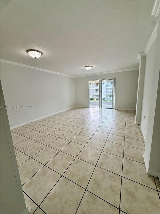 En Renta: $2,300 (2 camas, 1 baños, 1440 Pies cuadrados)