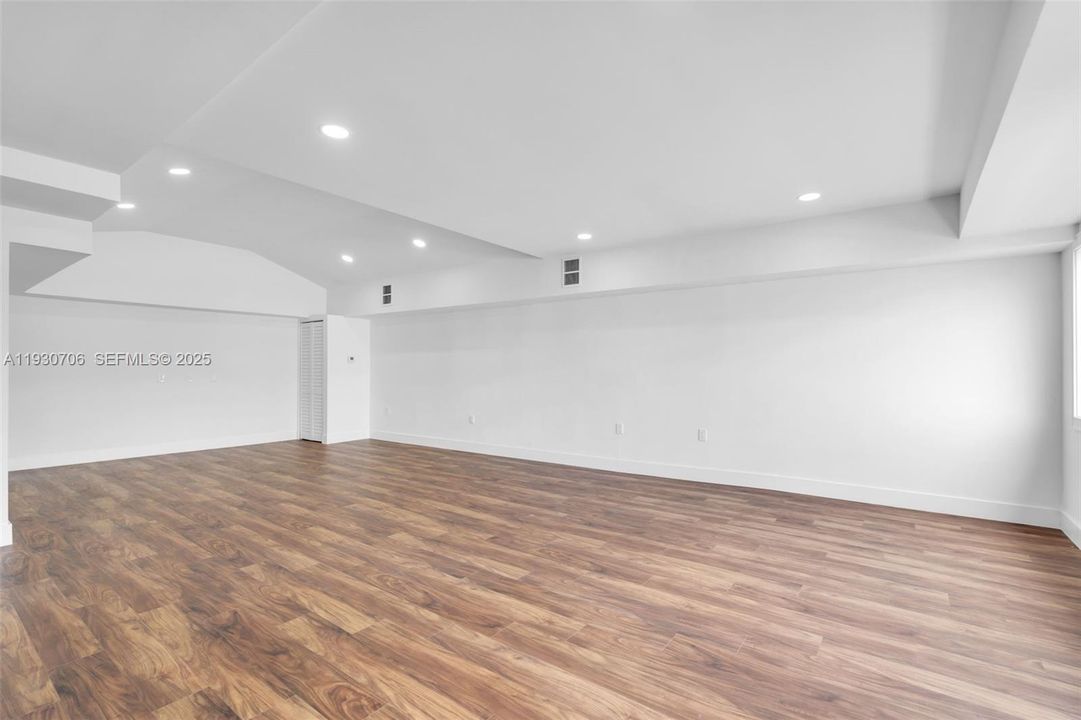 For Rent: $8,000 (0 beds, 0 baths, 0 Square Feet)