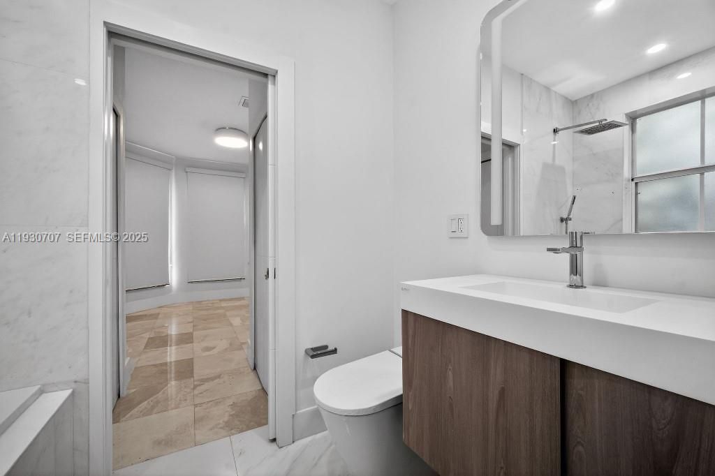 For Sale: $1,088,000 (4 beds, 3 baths, 2144 Square Feet)