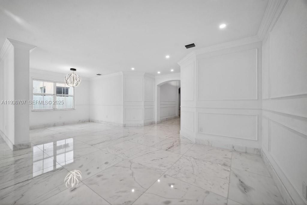 For Sale: $1,088,000 (4 beds, 3 baths, 2144 Square Feet)