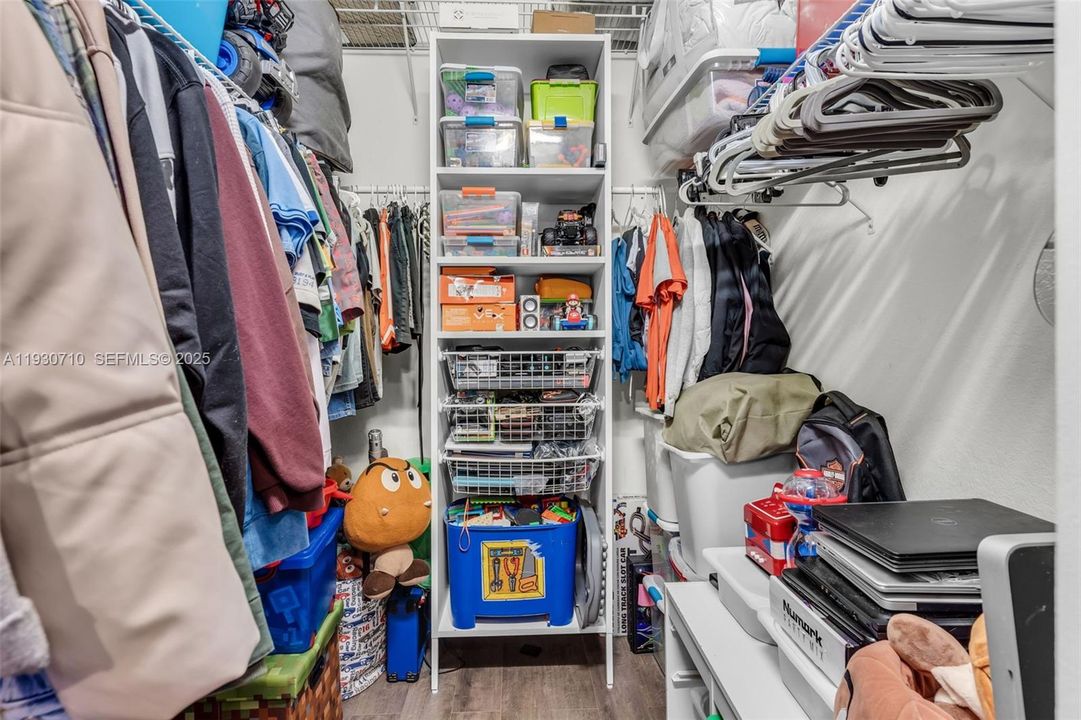 待售: $450,000 (3 贝兹, 3 浴室, 1870 平方英尺)