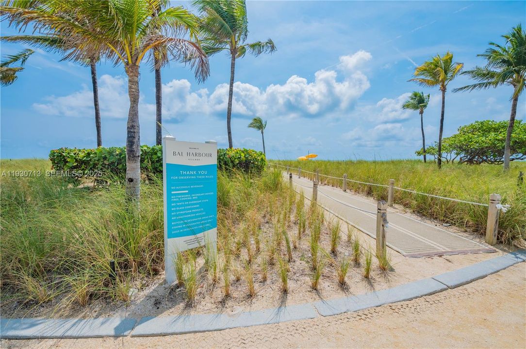 For Rent: $6,300 (3 beds, 3 baths, 1986 Square Feet)