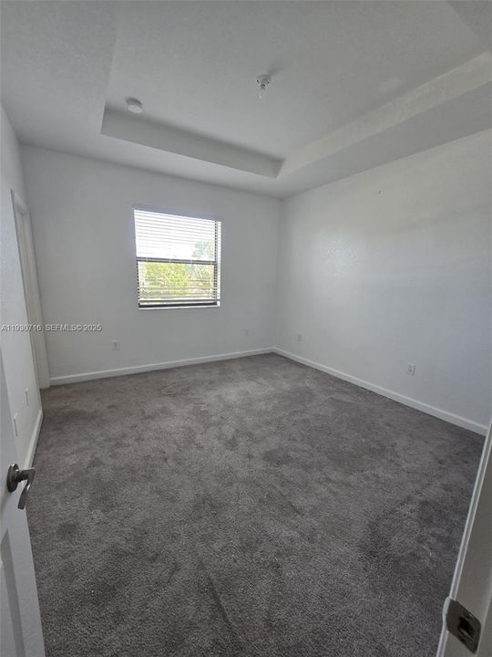 For Rent: $2,500 (3 beds, 2 baths, 1544 Square Feet)