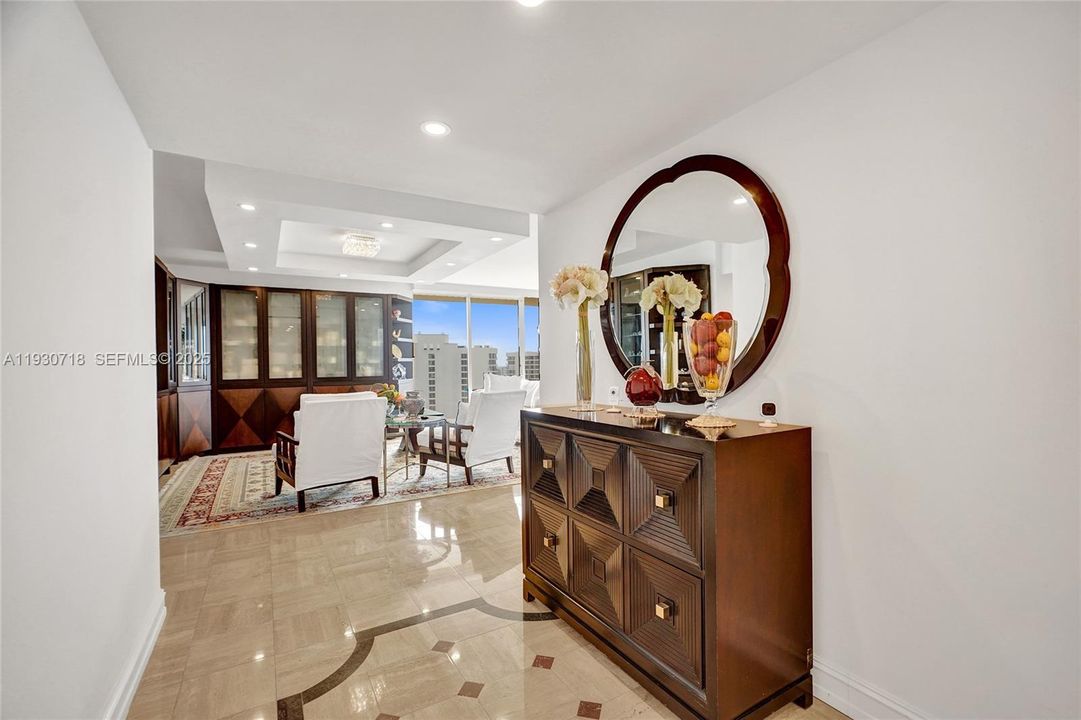 待售: $779,000 (3 贝兹, 2 浴室, 1990 平方英尺)