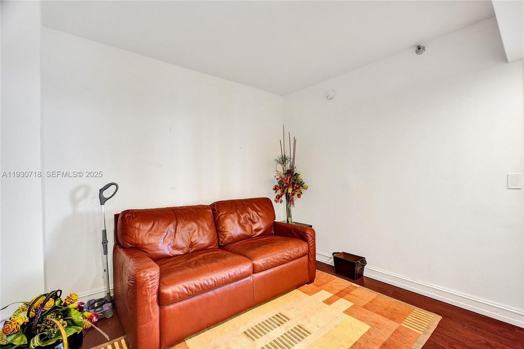 待售: $779,000 (3 贝兹, 2 浴室, 1990 平方英尺)