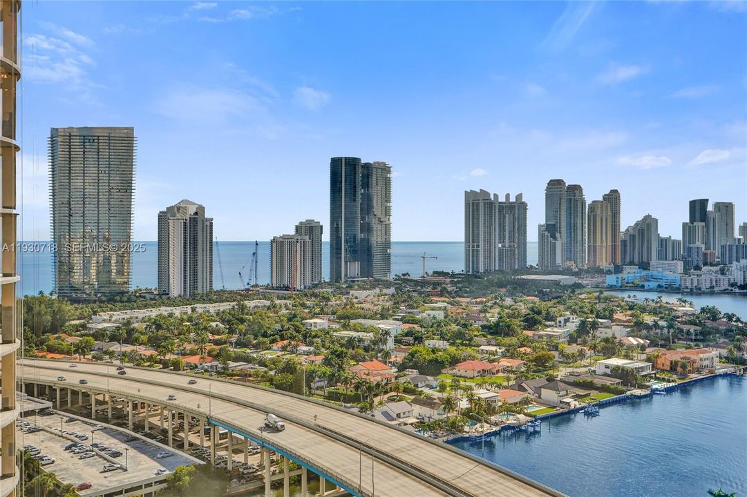 待售: $779,000 (3 贝兹, 2 浴室, 1990 平方英尺)