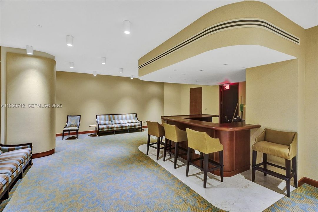 待售: $779,000 (3 贝兹, 2 浴室, 1990 平方英尺)