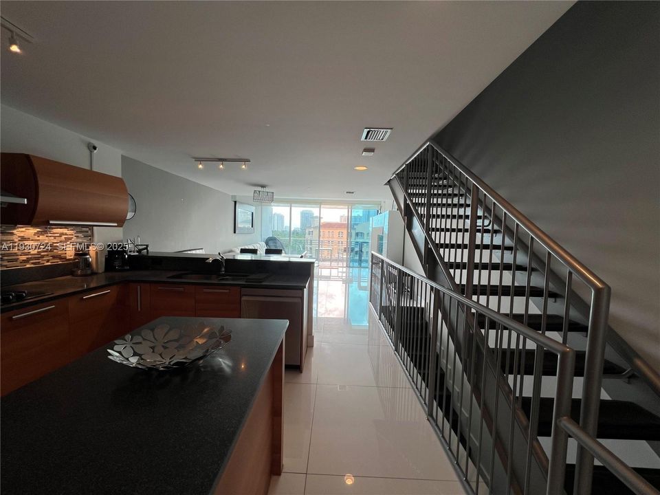 En Renta: $6,700 (3 camas, 3 baños, 1869 Pies cuadrados)