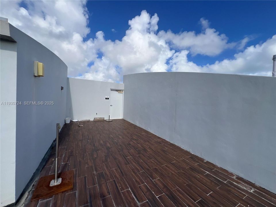 En Renta: $6,700 (3 camas, 3 baños, 1869 Pies cuadrados)