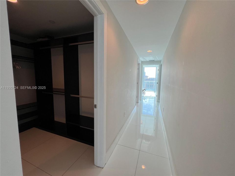 En Renta: $6,700 (3 camas, 3 baños, 1869 Pies cuadrados)