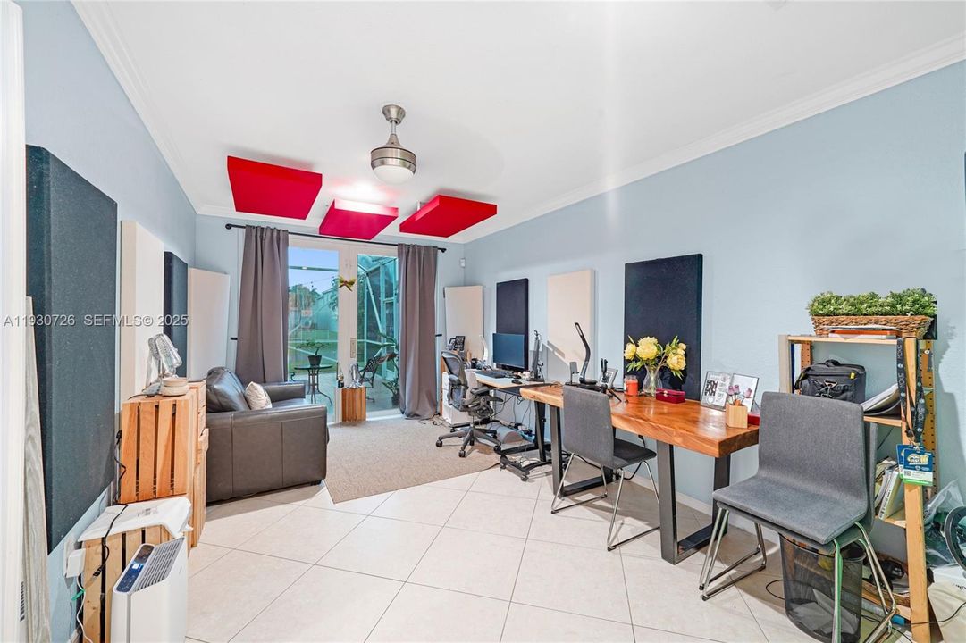 For Sale: $815,000 (4 beds, 3 baths, 2965 Square Feet)